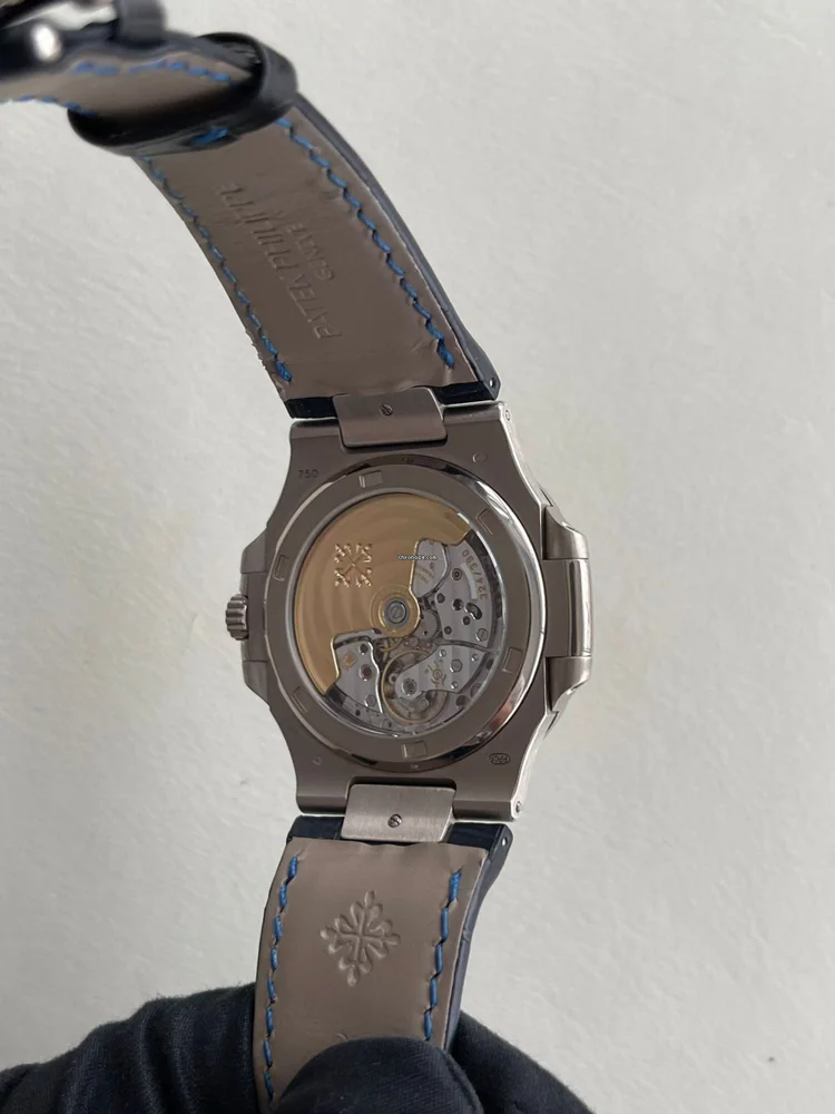 Patek Philippe Nautilus 5711G-001